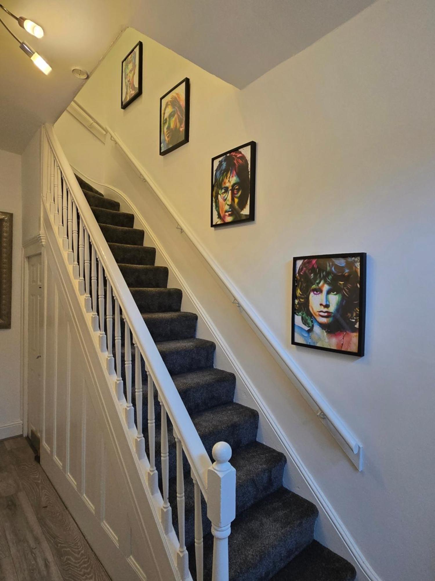 Anfield Guest House Sleeps 5 リヴァプール エクステリア 写真
